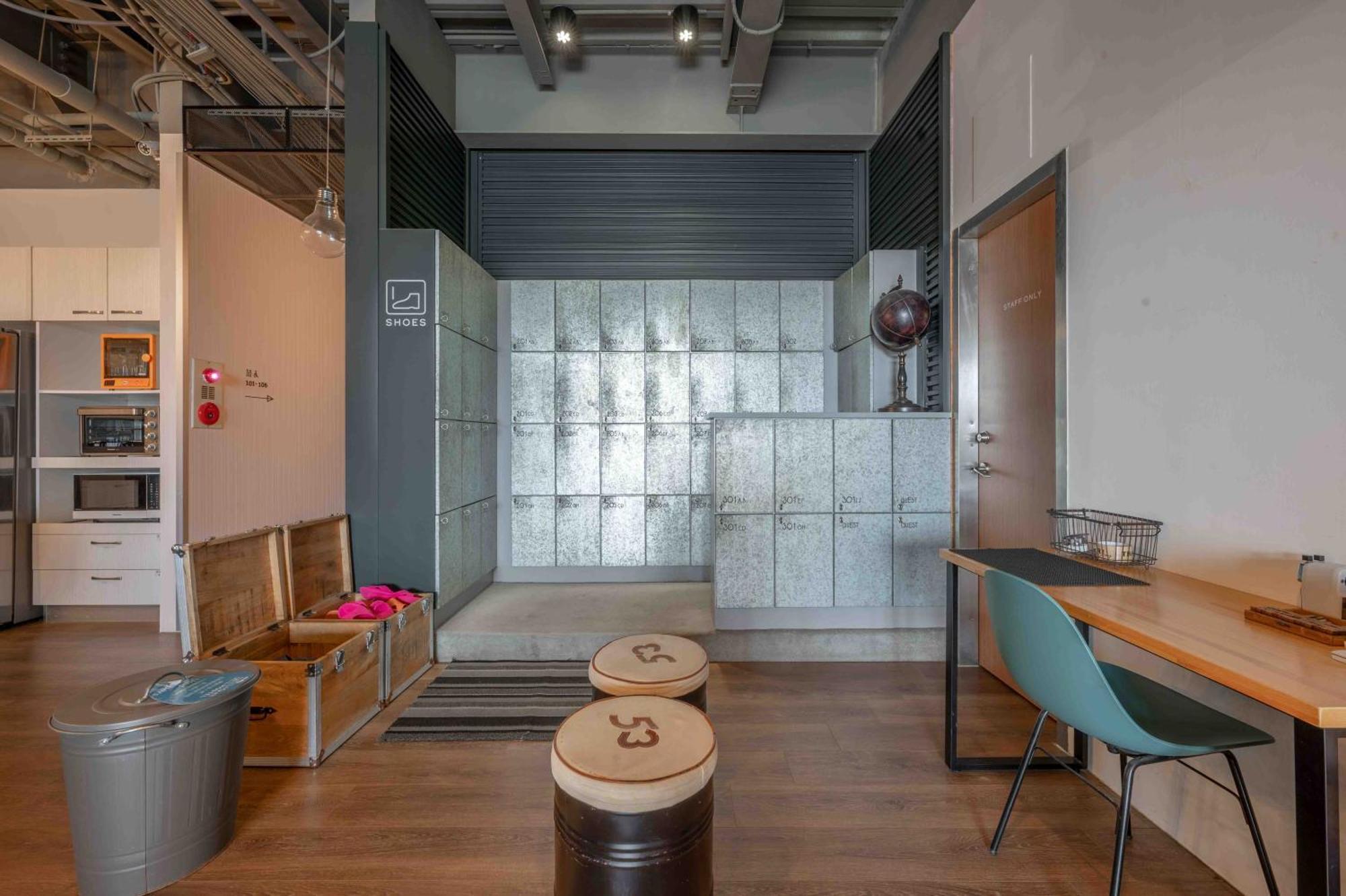 Light Hostel Hualien Exterior photo